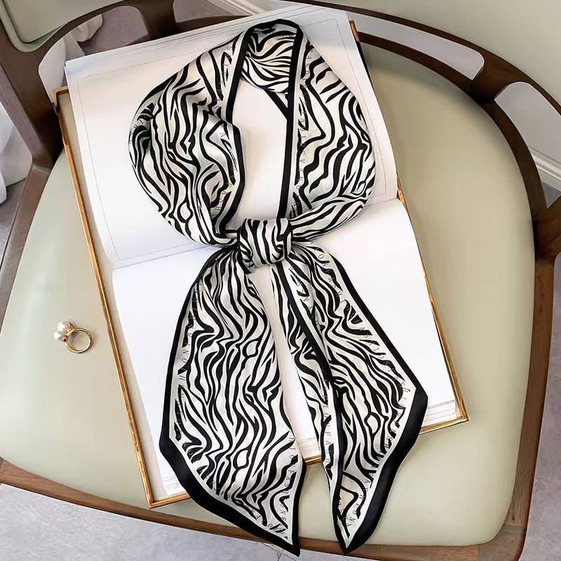 Silk Tie Striped - Foulard carré de luxe en soie