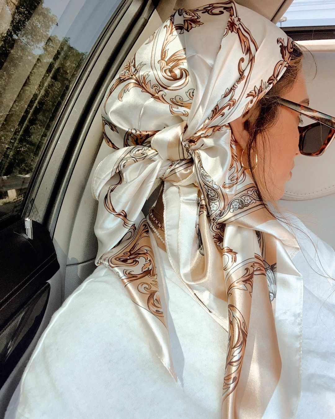 Scarf Silk Square - Foulard carré en Satin pour femmes