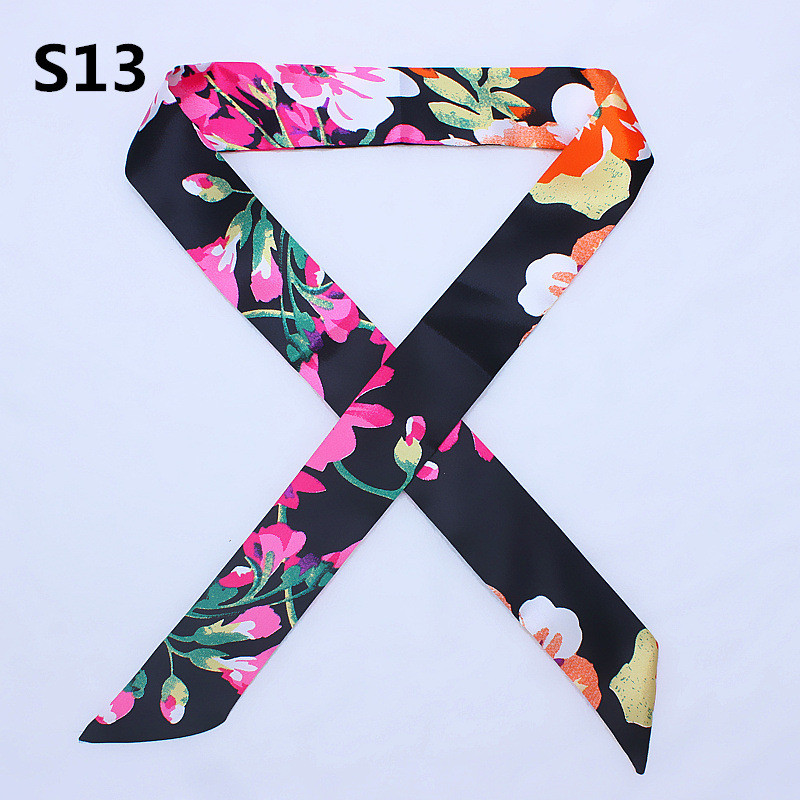 47 couleurs marque Bandana pet - Scarf Silk Square avis et prix