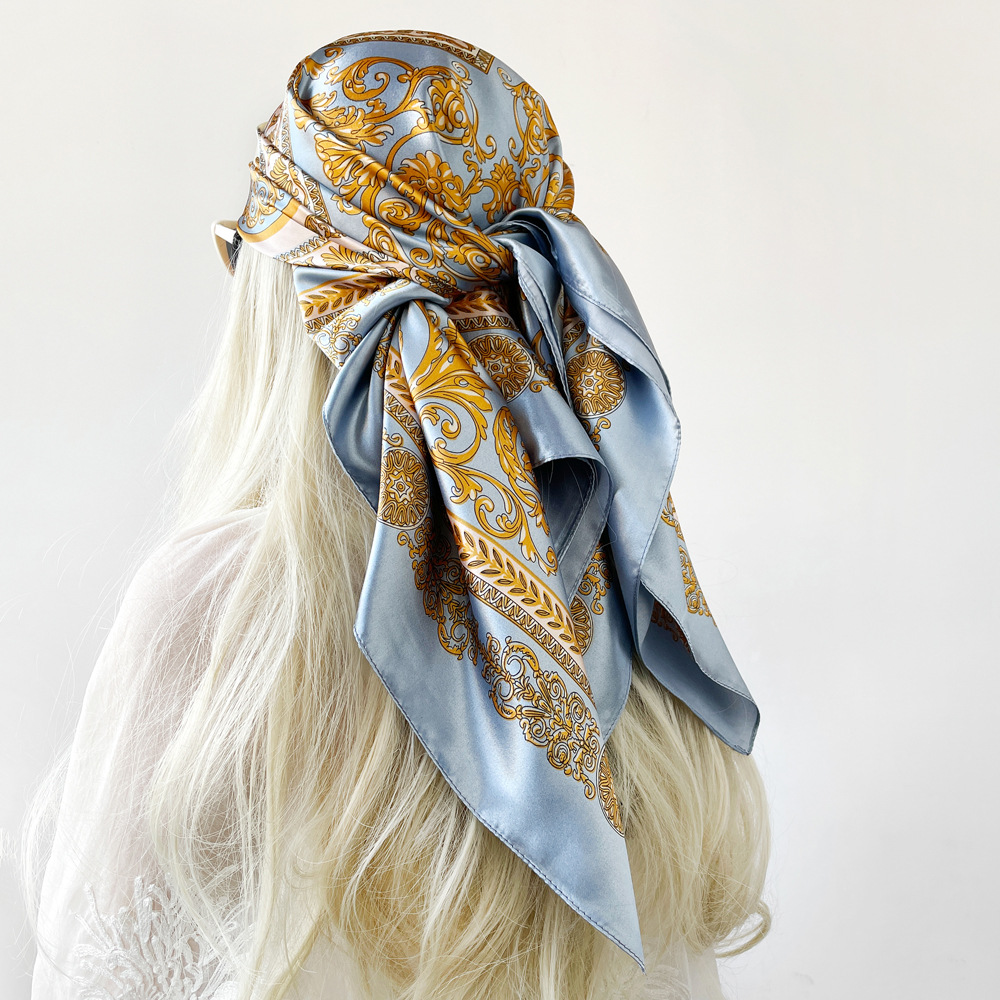Foulard carré en satin de soie - Scarf Silk Square avis et prix