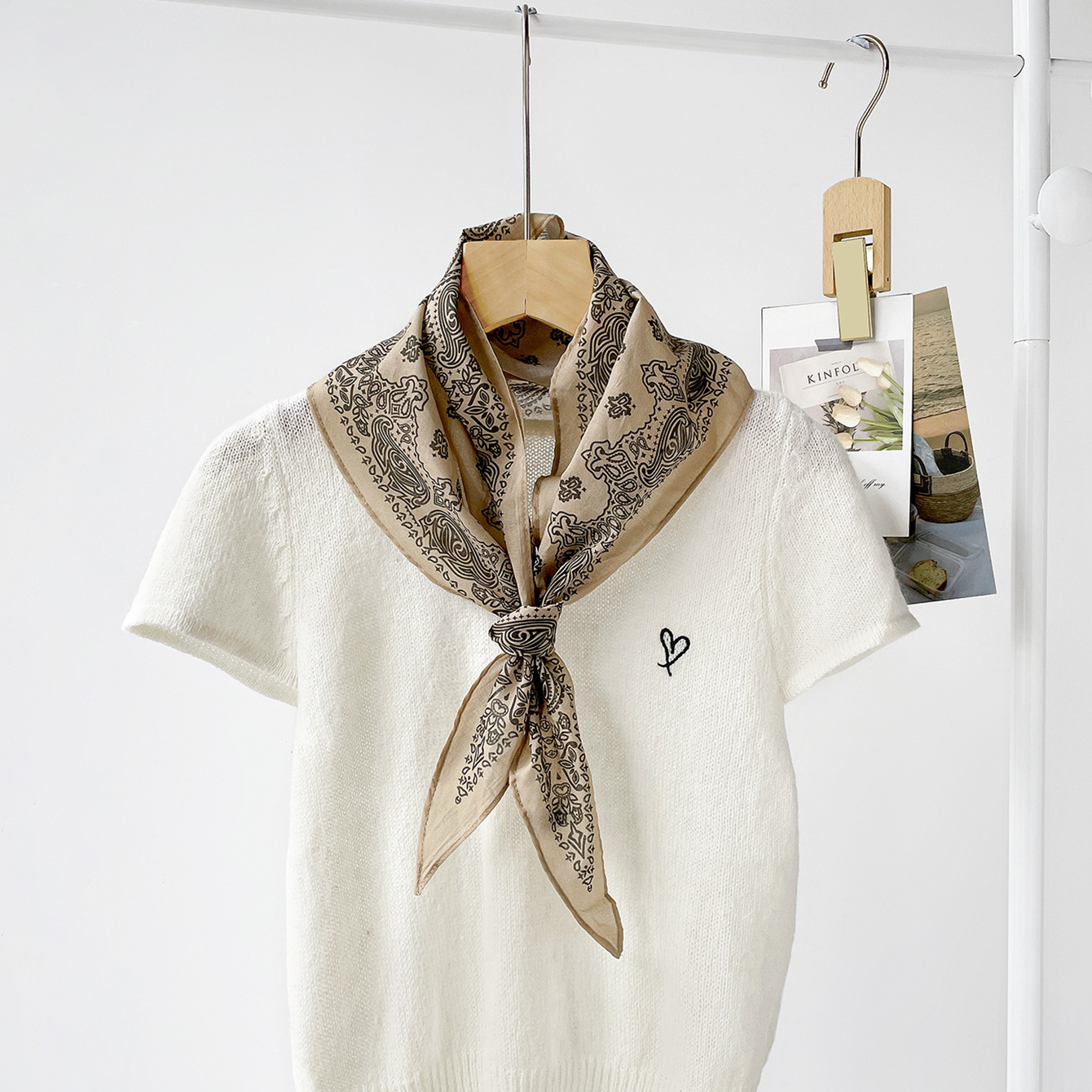 Nouvelle Écharpe de Luxe Femme - Bandana Cotton avis et prix