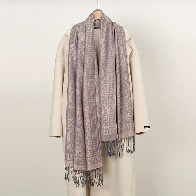 Écharpe de luxe en cachemire é - Woven Scarf Blanket avis et prix