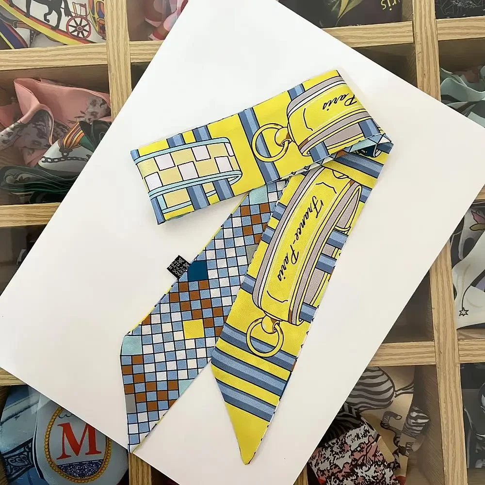 Nouvelle chaîne en treillis po - Ascot Neck Scarf avis et prix