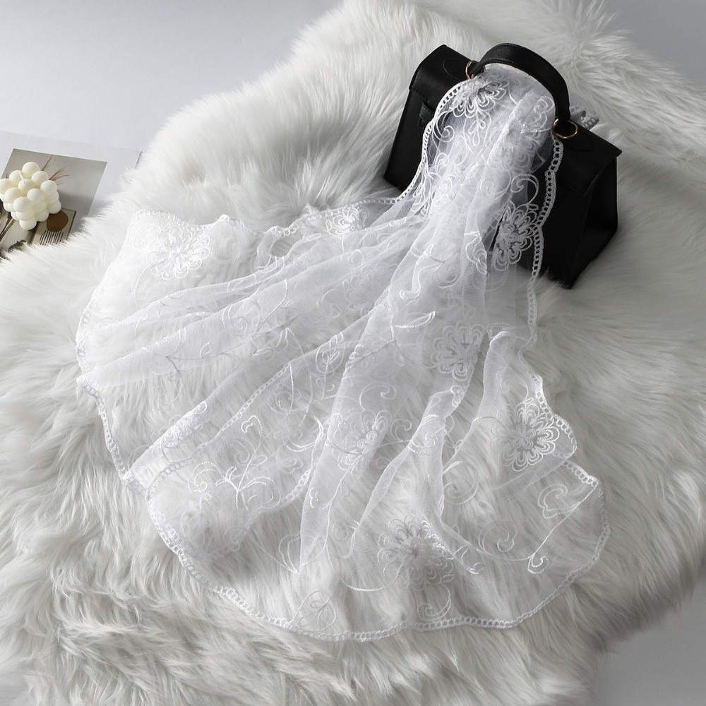 Écharpe en dentelle brodée flo - Stole Wedding Shawl avis et prix